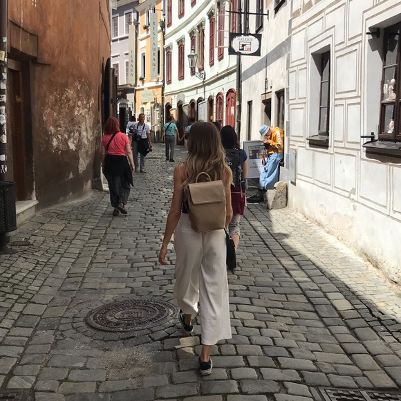 Meet your Posher, Brittany - Picture 1 of 1